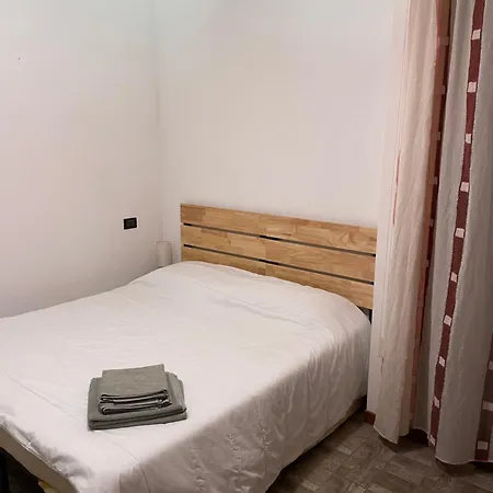 Intero Parma Fiere Apartamento *